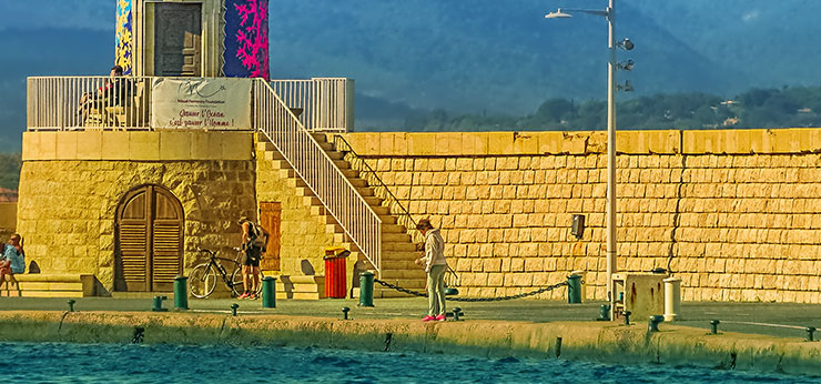 image from the lighthouse in Saint-Tropez by kfphotography