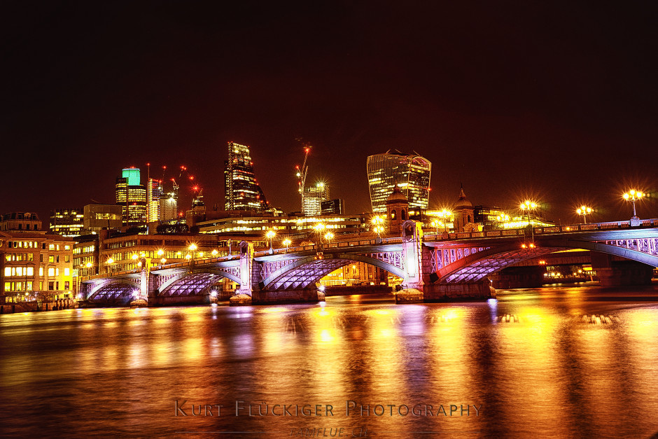 London Soutwark Bridge long exposure image