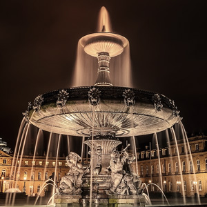 image from Schlossplatz Stuttgart by kfphotography